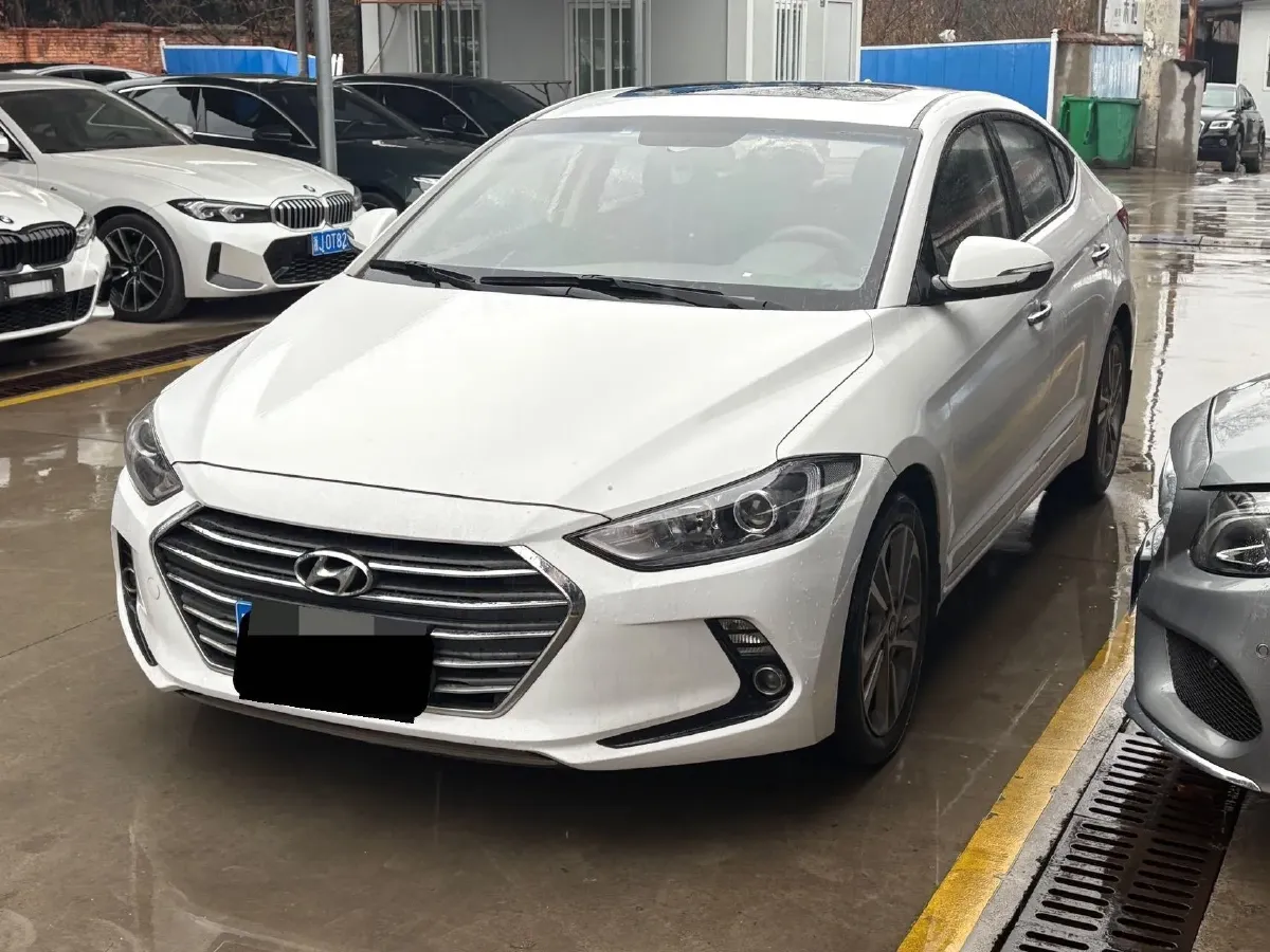 2016 Hyundai Elantra 1.6L 130HP L4 6AT,autocango,china used car exporter,china ev exporter,chinese used car exporter,chinese used ev exporter