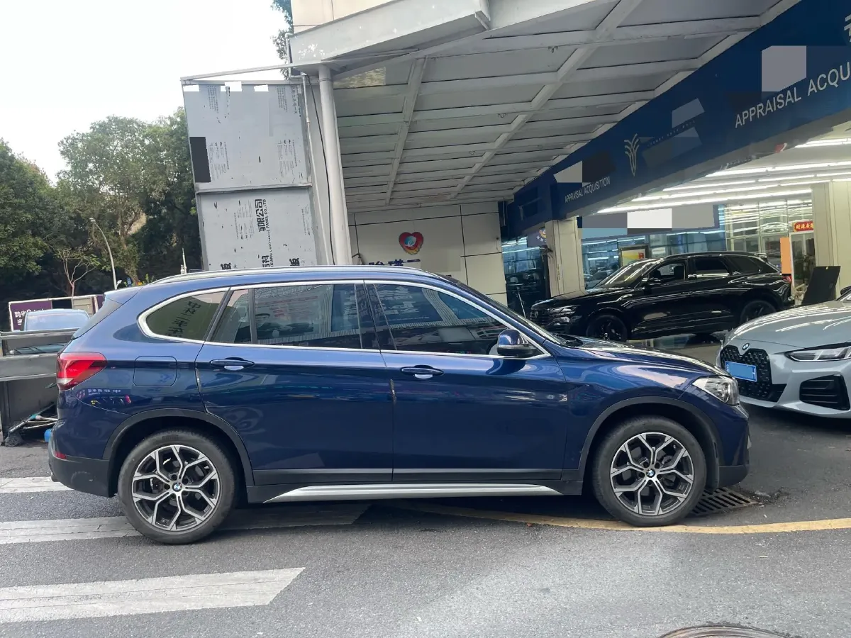 2020 BMW X1 1.5T 140HP L3 7DCT,autocango,china used car exporter,china ev exporter,chinese used car exporter,chinese used ev exporter
