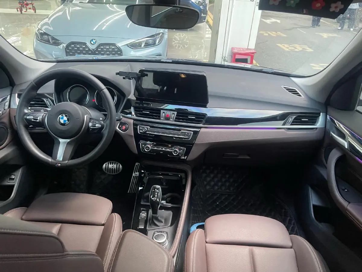 2020 BMW X1 1.5T 140HP L3 7DCT,autocango,china used car exporter,china ev exporter,chinese used car exporter,chinese used ev exporter