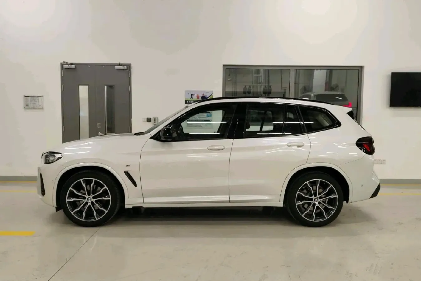 2023 BMW X3 2.0T 245HP L4 8AT,autocango,china used car exporter,china ev exporter,chinese used car exporter,chinese used ev exporter