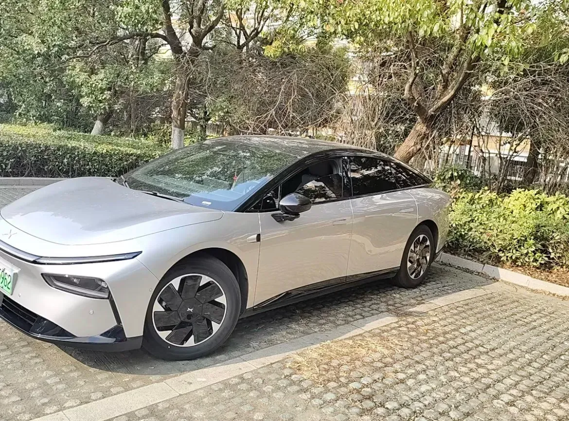 2024 Xpeng P7+ BEV 60.7KWH,autocango,china used car exporter,china ev exporter,chinese used car exporter,chinese used ev exporter