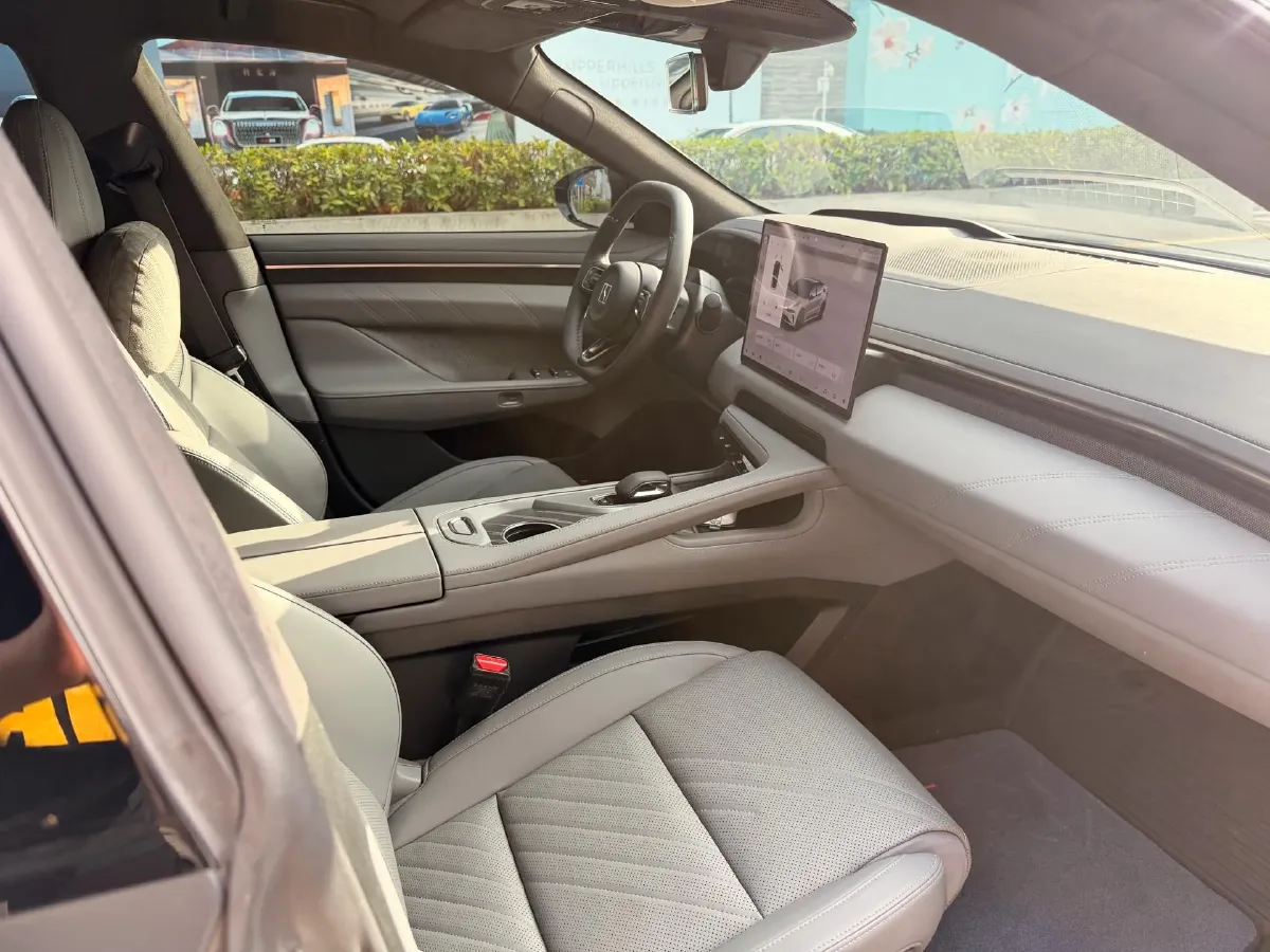 2025 Zeekr 001 BEV 100KWH,autocango,china used car exporter,china ev exporter,chinese used car exporter,chinese used ev exporter