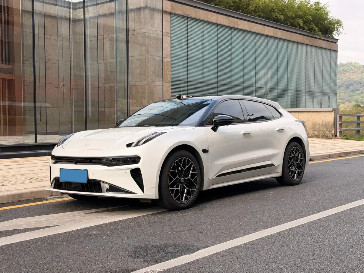 2025 Zeekr 001 BEV 100KWH,autocango,china used car exporter,china ev exporter,chinese used car exporter,chinese used ev exporter