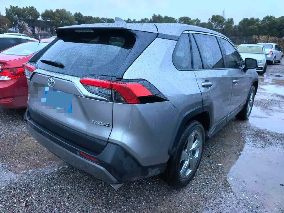 2020 Toyota RAV4 2.0L 171HP L4 CVT,autocango,china used car exporter,china ev exporter,chinese used car exporter,chinese used ev exporter