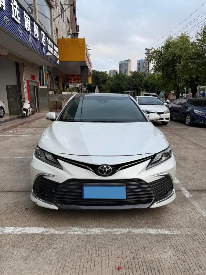 2021 Toyota Camry 2.5L 209HP L4 8AT,autocango,china used car exporter,china ev exporter,chinese used car exporter,chinese used ev exporter