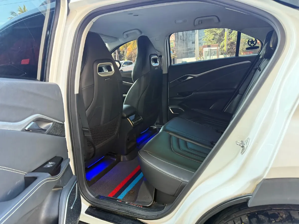 2022 MAXUS T70 2.0T 163HP L4 6AT,autocango,china used car exporter,china ev exporter,chinese used car exporter,chinese used ev exporter