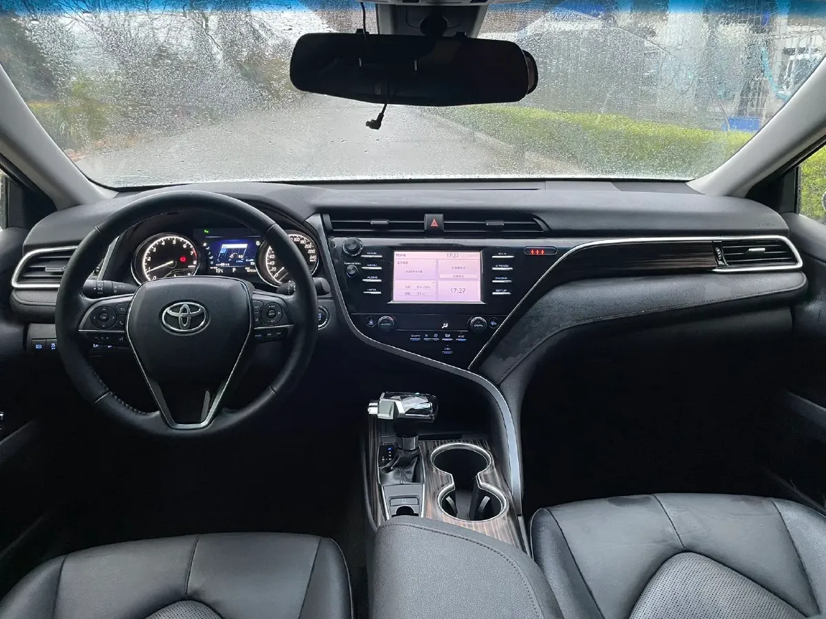 2018 Toyota Camry 2.0L 169HP L4 6AT,autocango,china used car exporter,china ev exporter,chinese used car exporter,chinese used ev exporter