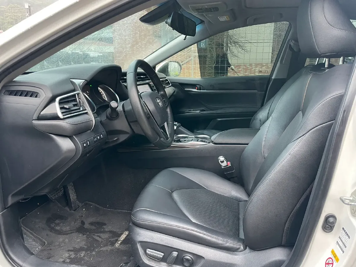 2018 Toyota Camry 2.0L 169HP L4 6AT,autocango,china used car exporter,china ev exporter,chinese used car exporter,chinese used ev exporter