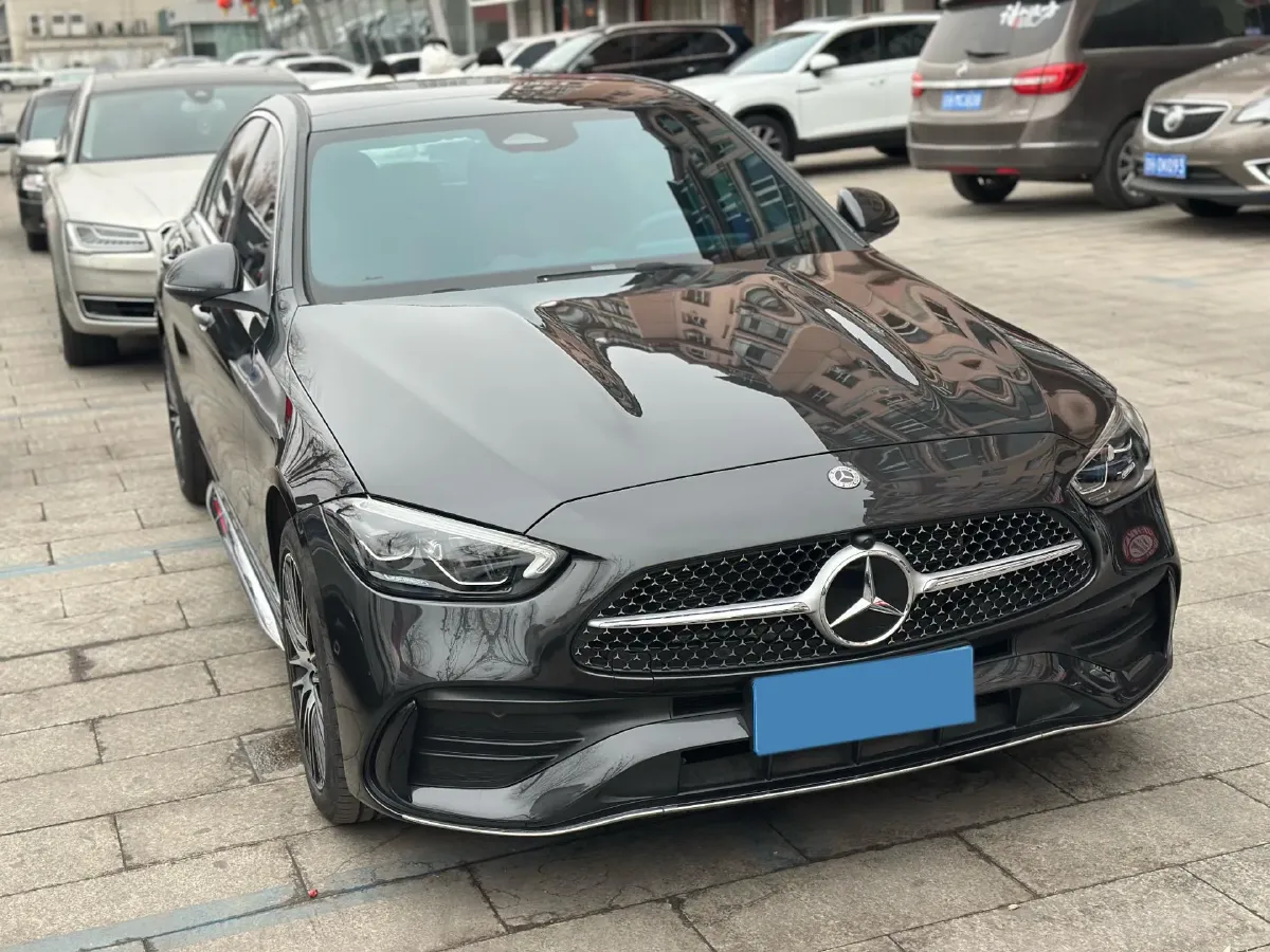 2024 Mercedes-Benz C Class 1.5T 204HP L4 9AT,autocango,china used car exporter,china ev exporter,chinese used car exporter,chinese used ev exporter