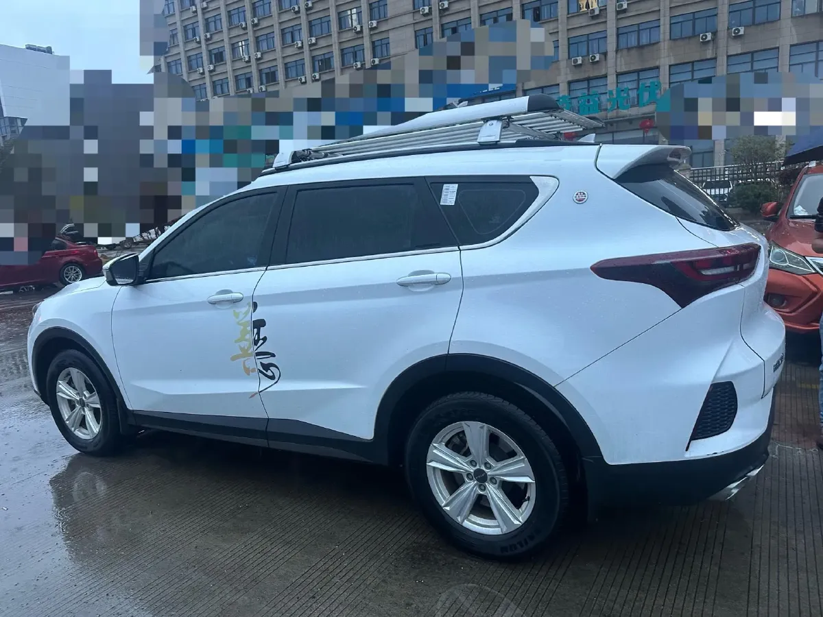 2022 Jetour X70M 1.5T 156HP L4 6MT,autocango,china used car exporter,china ev exporter,chinese used car exporter,chinese used ev exporter