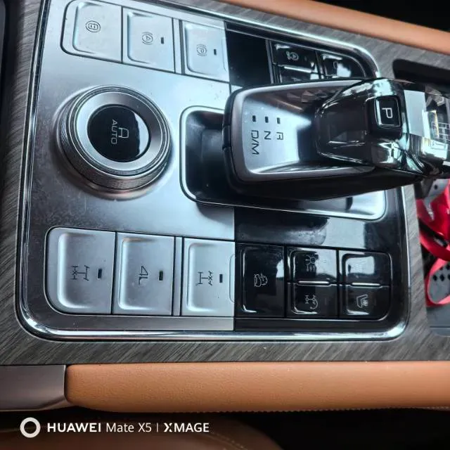 2022 Volkswagen Teramont 2.5T 299HP V6 7DCT,autocango,china used car exporter,china ev exporter,chinese used car exporter,chinese used ev exporter