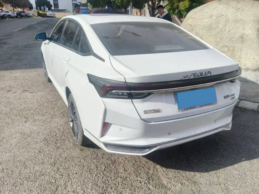 2021 DongFeng Aeolus YiXuan MAX 1.5T 190HP L4 7DCT,autocango,china used car exporter,china ev exporter,chinese used car exporter,chinese used ev exporter