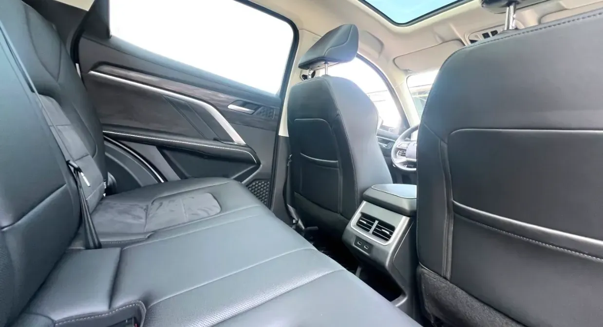 2021 Haval H6 1.5T 150HP L4 7DCT,autocango,china used car exporter,china ev exporter,chinese used car exporter,chinese used ev exporter