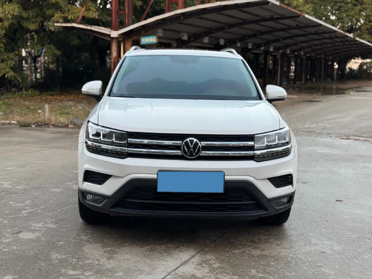 2021 Volkswagen Tharu 1.4T 150HP L4 7DCT,autocango,china used car exporter,china ev exporter,chinese used car exporter,chinese used ev exporter