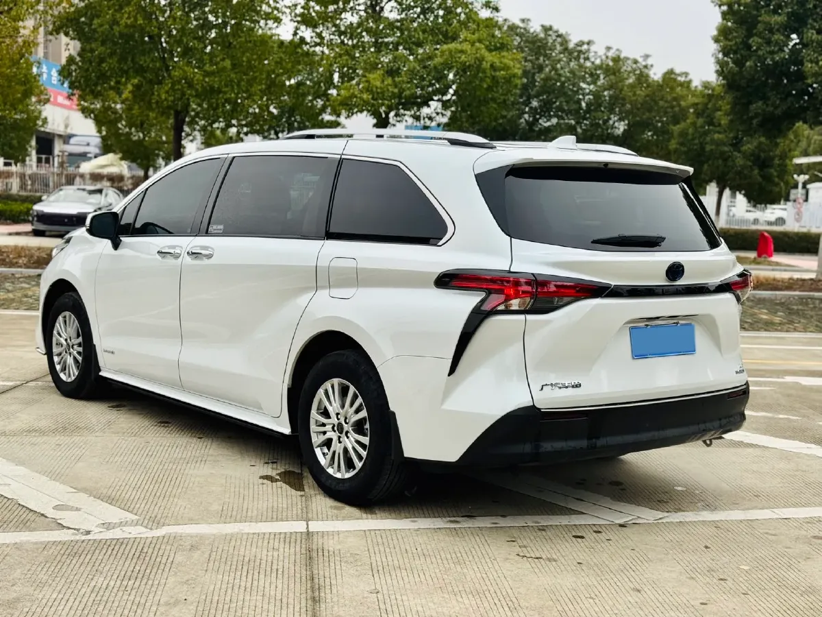 2021 Toyota Sienna 2.5L 192HP L4 E-CVT Hybrid,autocango,china used car exporter,china ev exporter,chinese used car exporter,chinese used ev exporter