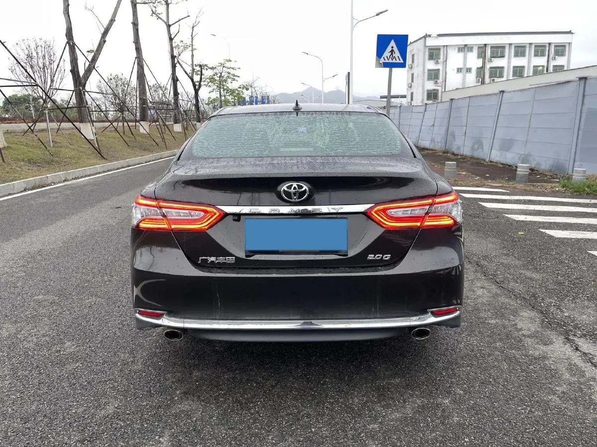 2023 Toyota Camry 2.0L 177HP L4 CVT,autocango,china used car exporter,china ev exporter,chinese used car exporter,chinese used ev exporter