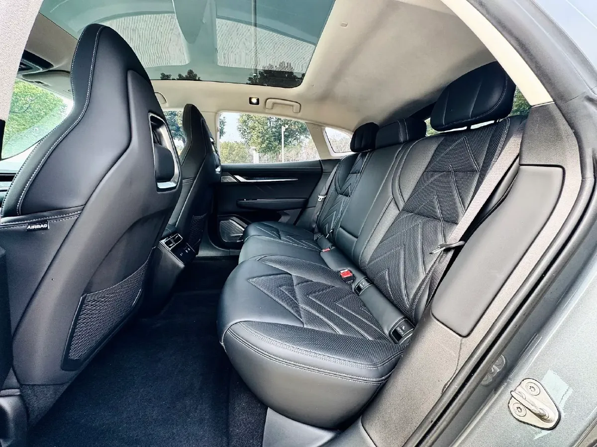 2022 Zeekr 001 BEV 100KWH,autocango,china used car exporter,china ev exporter,chinese used car exporter,chinese used ev exporter