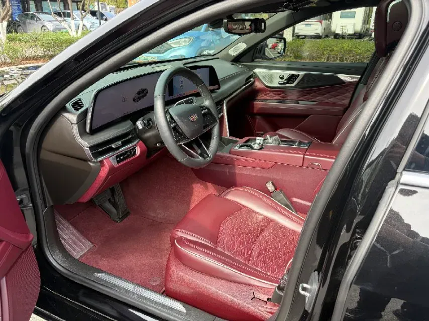 2023 Cadillac CT6 2.0T 237HP L4 10AT,autocango,china used car exporter,china ev exporter,chinese used car exporter,chinese used ev exporter