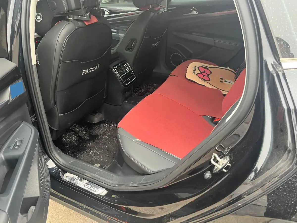 2024 Volkswagen Passat 2.0T 220HP L4 7DCT,autocango,china used car exporter,china ev exporter,chinese used car exporter,chinese used ev exporter