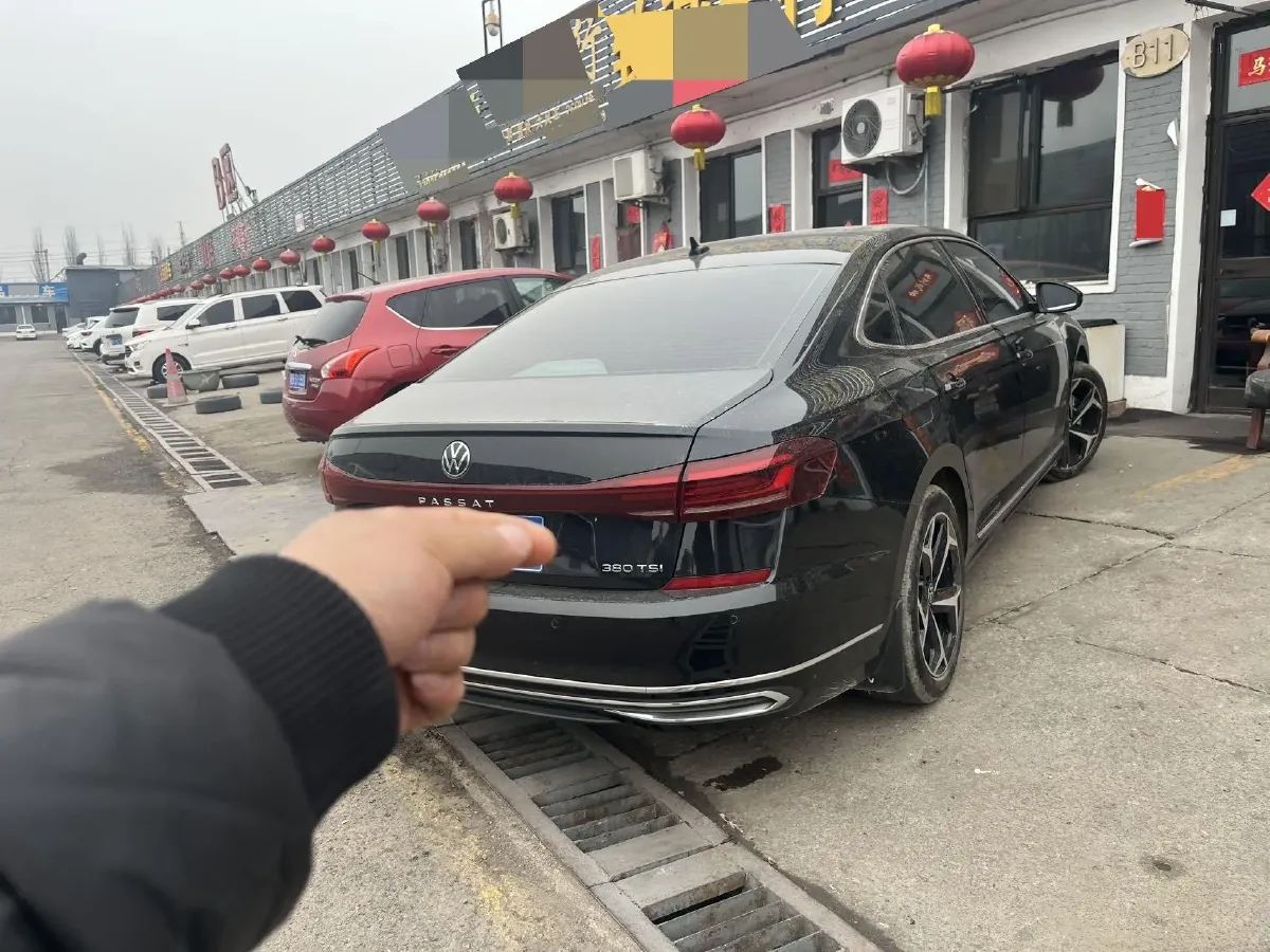 2024 Volkswagen Passat 2.0T 220HP L4 7DCT,autocango,china used car exporter,china ev exporter,chinese used car exporter,chinese used ev exporter