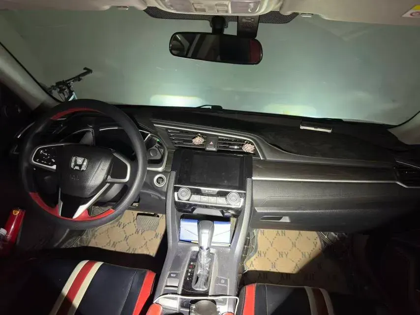 2019 Honda Civic 1.5T 177HP L4 CVT,autocango,china used car exporter,china ev exporter,chinese used car exporter,chinese used ev exporter