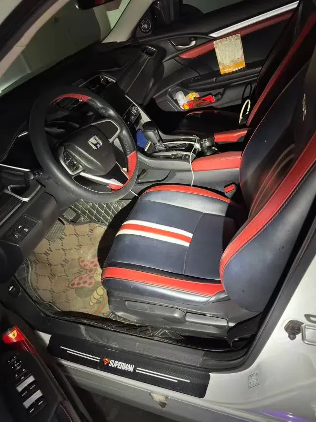 2019 Honda Civic 1.5T 177HP L4 CVT,autocango,china used car exporter,china ev exporter,chinese used car exporter,chinese used ev exporter