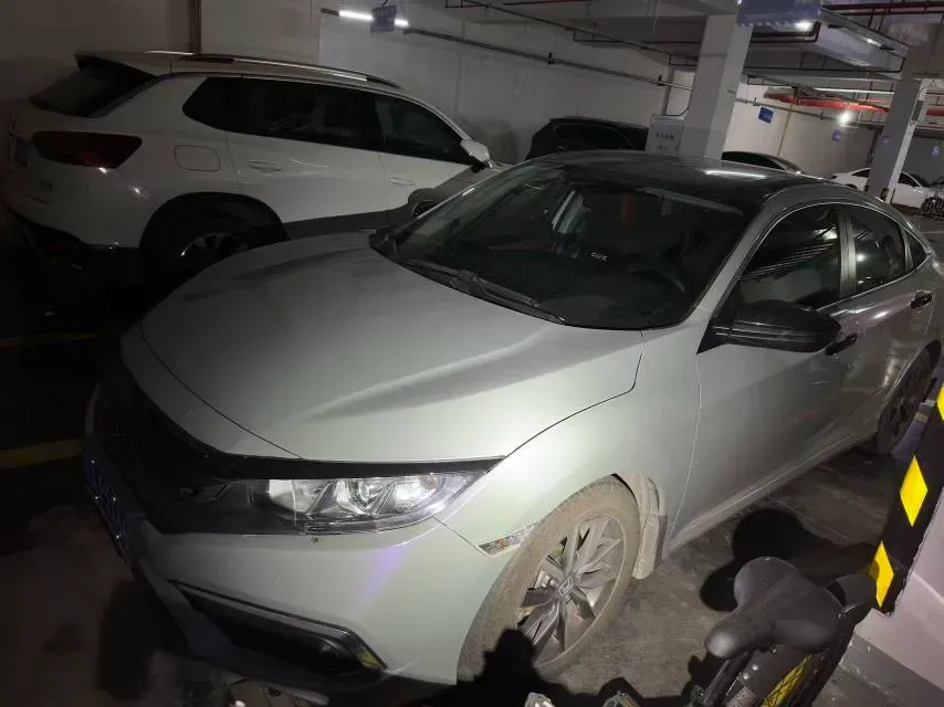 2019 Honda Civic 1.5T 177HP L4 CVT,autocango,china used car exporter,china ev exporter,chinese used car exporter,chinese used ev exporter