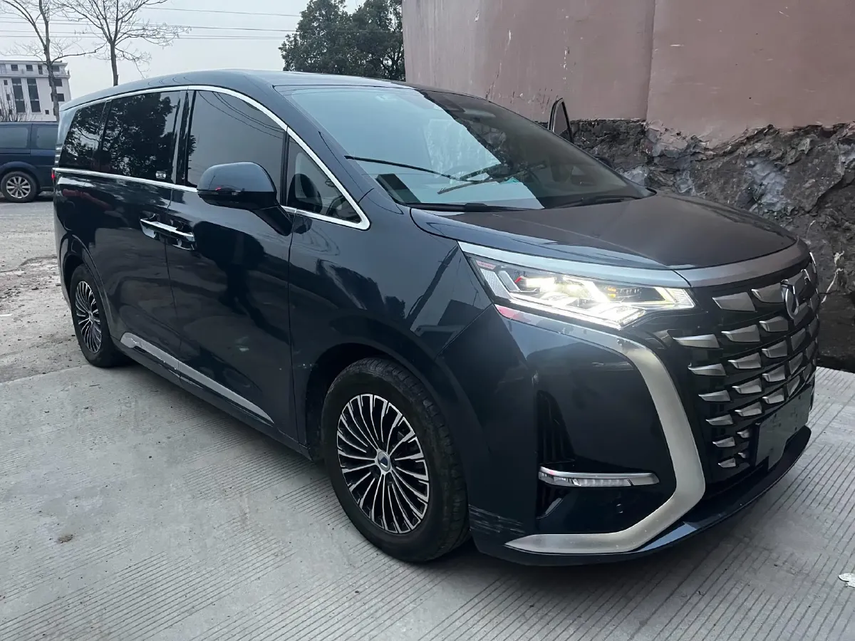 2022 Mercedes-Benz GLC Class 2.0T 197HP L4 9AT,autocango,china used car exporter,china ev exporter,chinese used car exporter,chinese used ev exporter