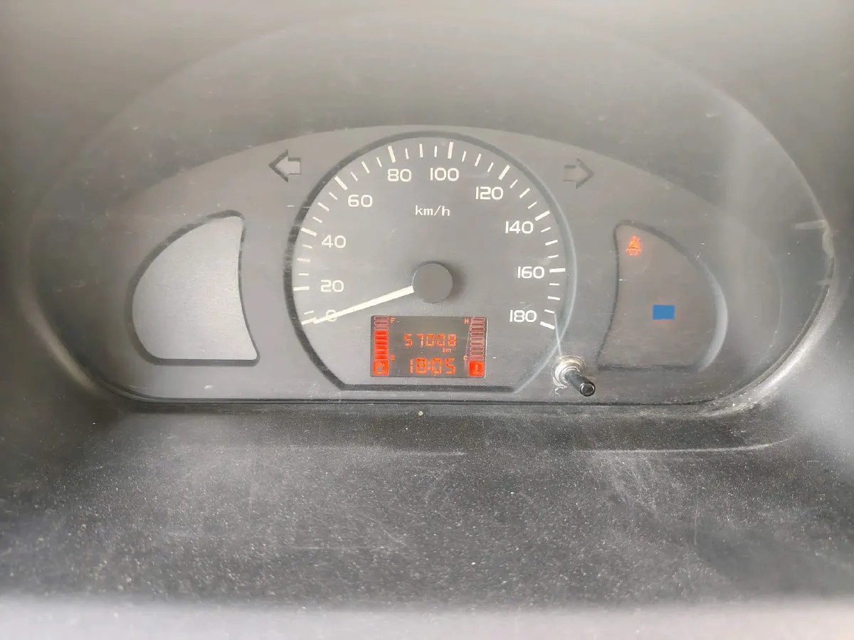 2019 WuLing RongGuang 1.5L 107HP L4 5MT,autocango,china used car exporter,china ev exporter,chinese used car exporter,chinese used ev exporter