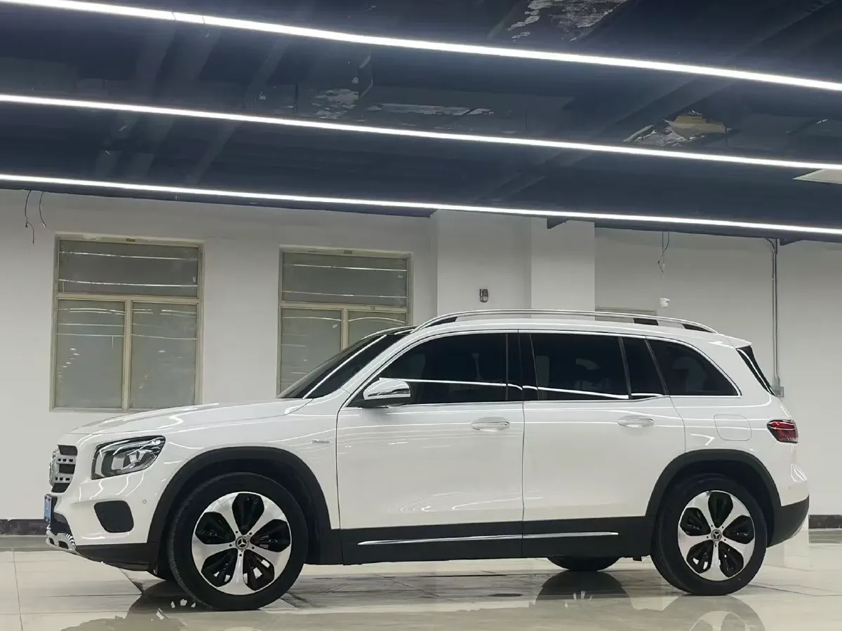 2021 Mercedes-Benz GLB Class 1.3T 163HP L4 7DCT,autocango,china used car exporter,china ev exporter,chinese used car exporter,chinese used ev exporter