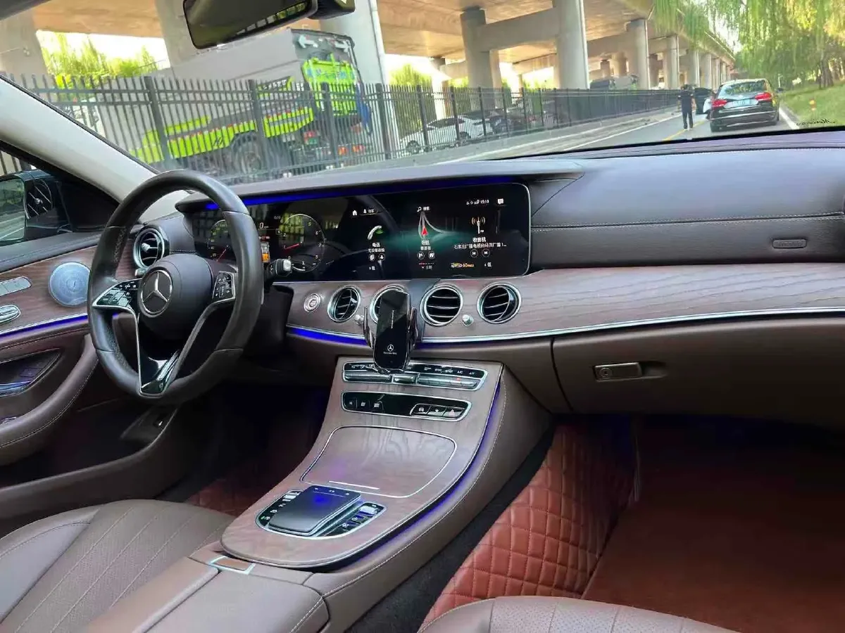 2021 Mercedes-Benz E Class 2.0T 258HP L4 9AT,autocango,china used car exporter,china ev exporter,chinese used car exporter,chinese used ev exporter