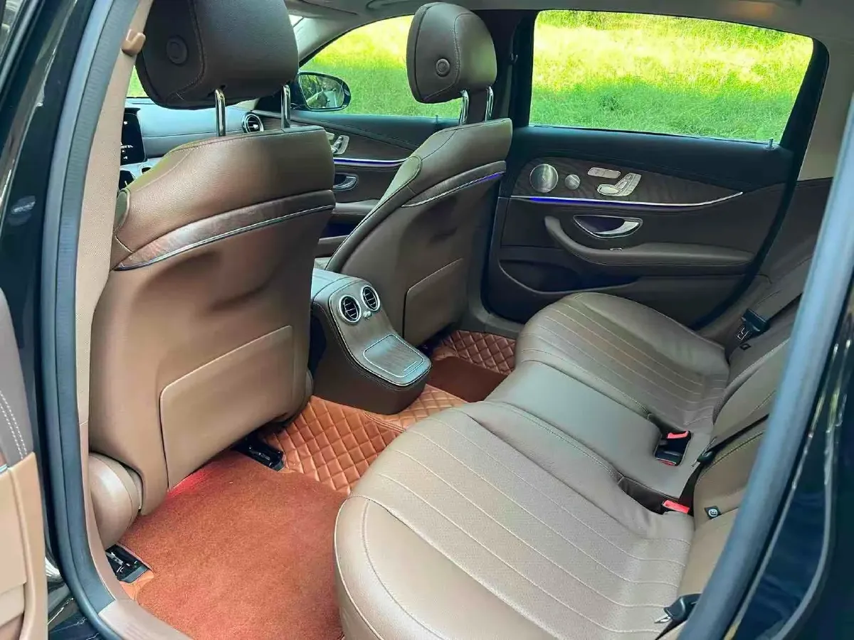 2021 Mercedes-Benz E Class 2.0T 258HP L4 9AT,autocango,china used car exporter,china ev exporter,chinese used car exporter,chinese used ev exporter