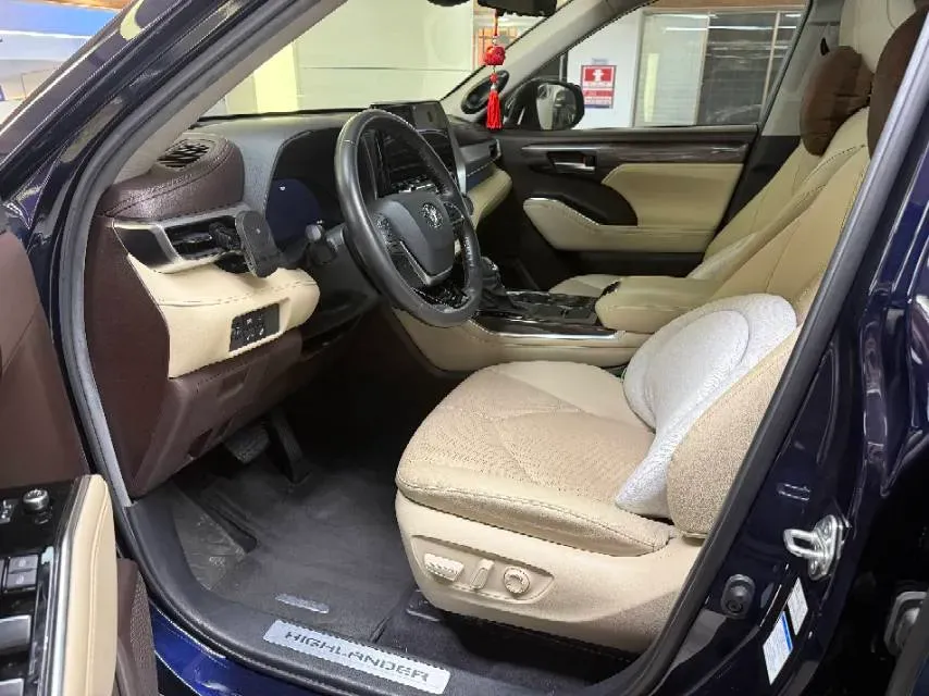 2022 Toyota Highlander 2.5L 192HP L4 E-CVT Hybrid,autocango,china used car exporter,china ev exporter,chinese used car exporter,chinese used ev exporter