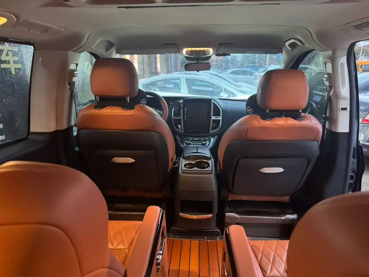 2020 Mercedes-Benz Vito 2.0T 211HP L4 9AT,autocango,china used car exporter,china ev exporter,chinese used car exporter,chinese used ev exporter