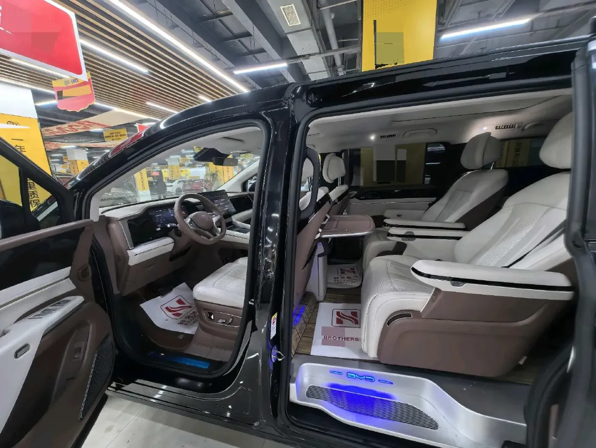 2025 BYD Xia 1.5T 156HP L4 E-CVT PHEV 36.6KWH,autocango,china used car exporter,china ev exporter,chinese used car exporter,chinese used ev exporter