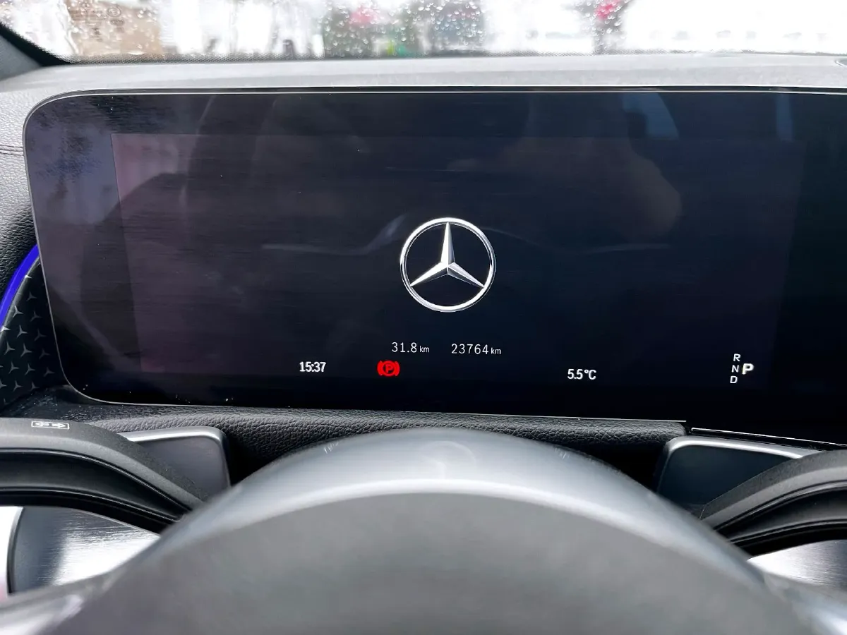 2025 Mercedes-Benz GLB Class 2.0T 190HP L4 8DCT,autocango,china used car exporter,china ev exporter,chinese used car exporter,chinese used ev exporter