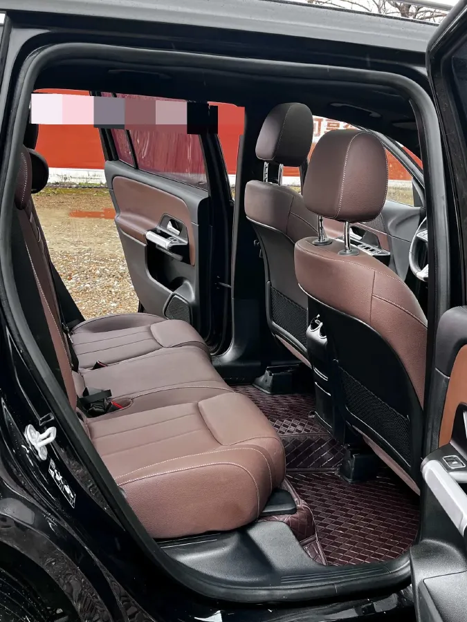 2025 Mercedes-Benz GLB Class 2.0T 190HP L4 8DCT,autocango,china used car exporter,china ev exporter,chinese used car exporter,chinese used ev exporter