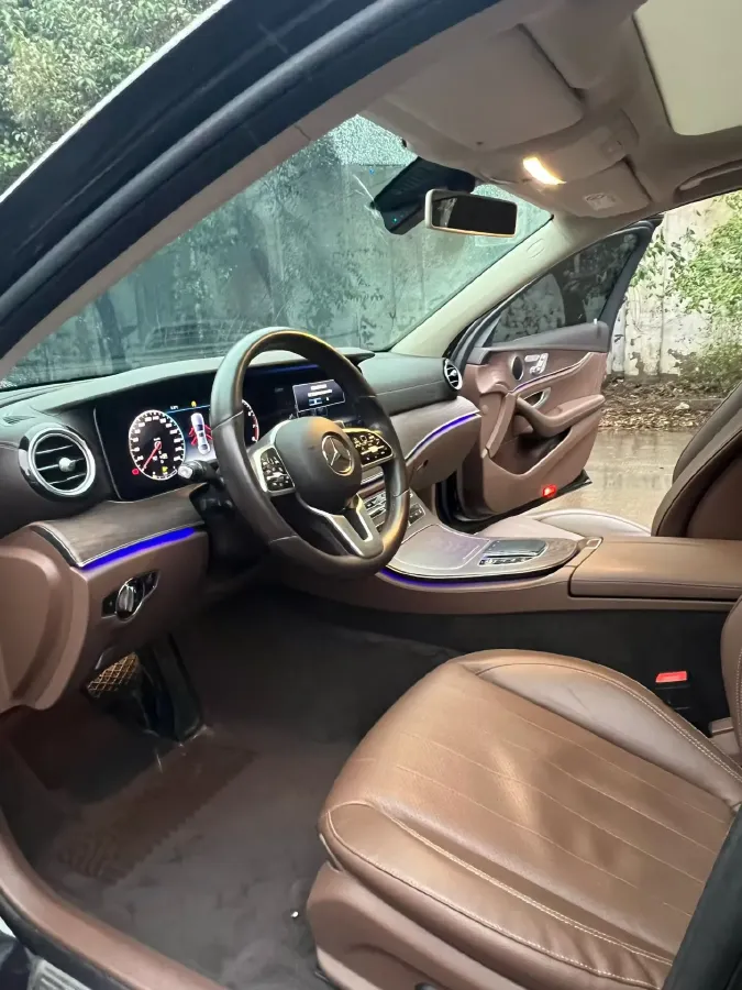 2020 Mercedes-Benz E Class 2.0T 258HP L4 9AT,autocango,china used car exporter,china ev exporter,chinese used car exporter,chinese used ev exporter