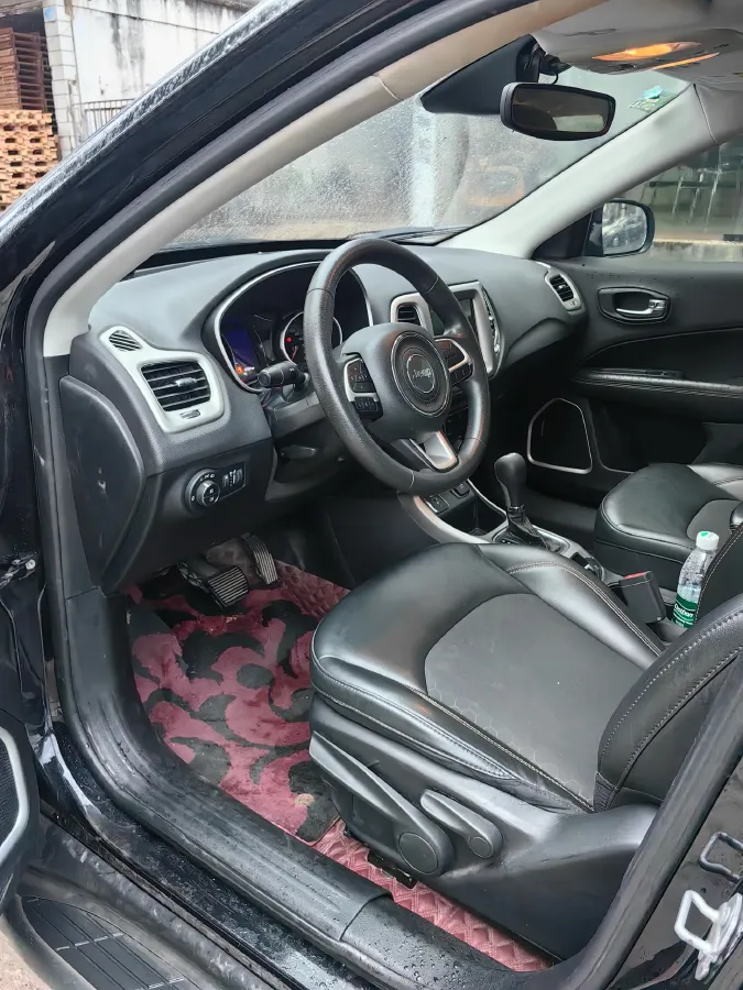 2019 Jeep Compass 1.3T 173HP L4 7DCT,autocango,china used car exporter,china ev exporter,chinese used car exporter,chinese used ev exporter