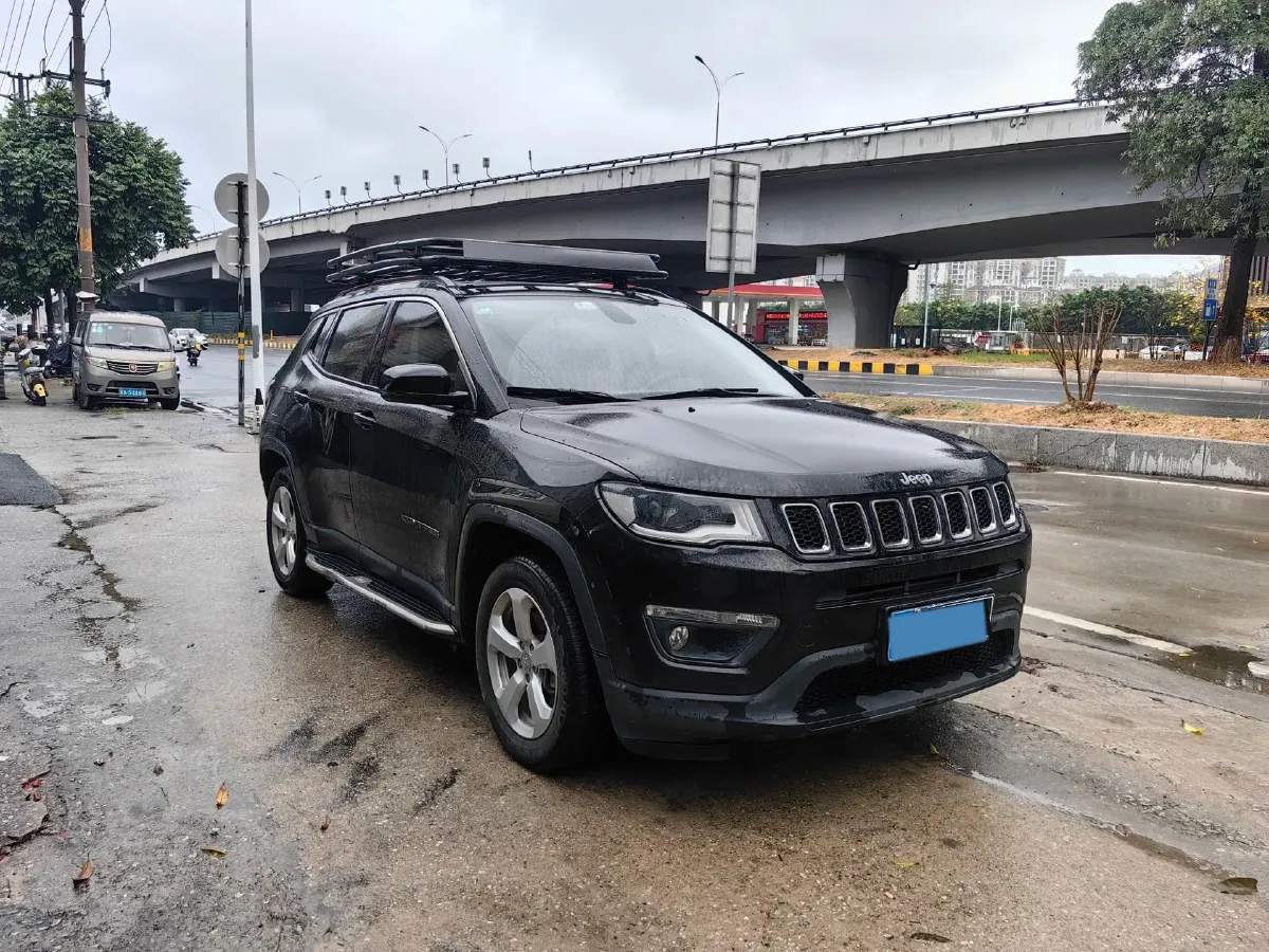2019 Jeep Compass 1.3T 173HP L4 7DCT,autocango,china used car exporter,china ev exporter,chinese used car exporter,chinese used ev exporter