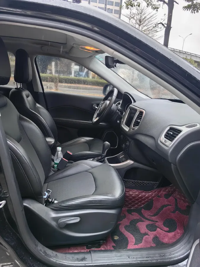 2019 Jeep Compass 1.3T 173HP L4 7DCT,autocango,china used car exporter,china ev exporter,chinese used car exporter,chinese used ev exporter