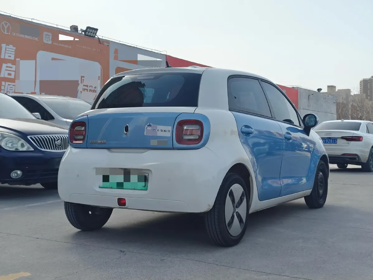2019 Roewe i6 1.6L 125HP L4 CVT,autocango,china used car exporter,china ev exporter,chinese used car exporter,chinese used ev exporter