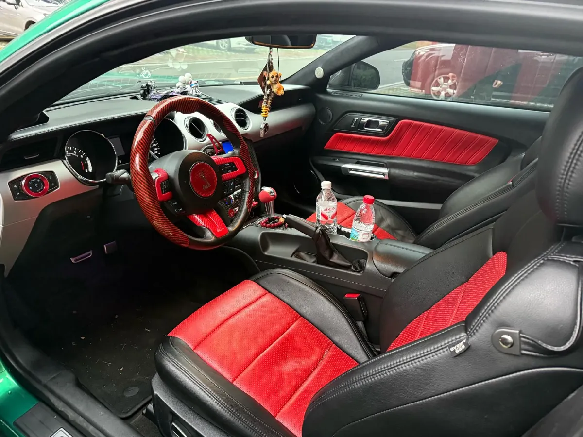 2017 Ford Mustang 2.3T 314HP L4 6AT,autocango,china used car exporter,china ev exporter,chinese used car exporter,chinese used ev exporter