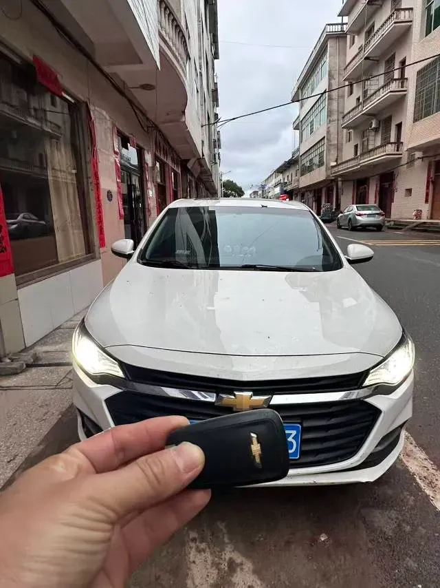 2020 Chevrolet Monza 1.5L 113HP L4 6AT,autocango,china used car exporter,china ev exporter,chinese used car exporter,chinese used ev exporter