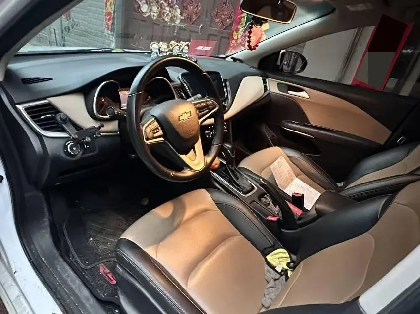 2020 Chevrolet Monza 1.5L 113HP L4 6AT,autocango,china used car exporter,china ev exporter,chinese used car exporter,chinese used ev exporter