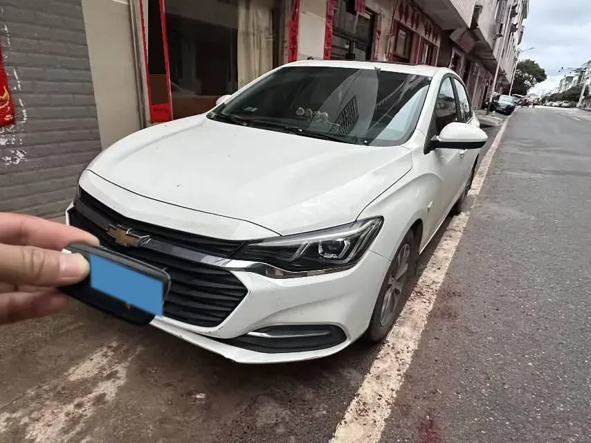 2020 Chevrolet Monza 1.5L 113HP L4 6AT,autocango,china used car exporter,china ev exporter,chinese used car exporter,chinese used ev exporter