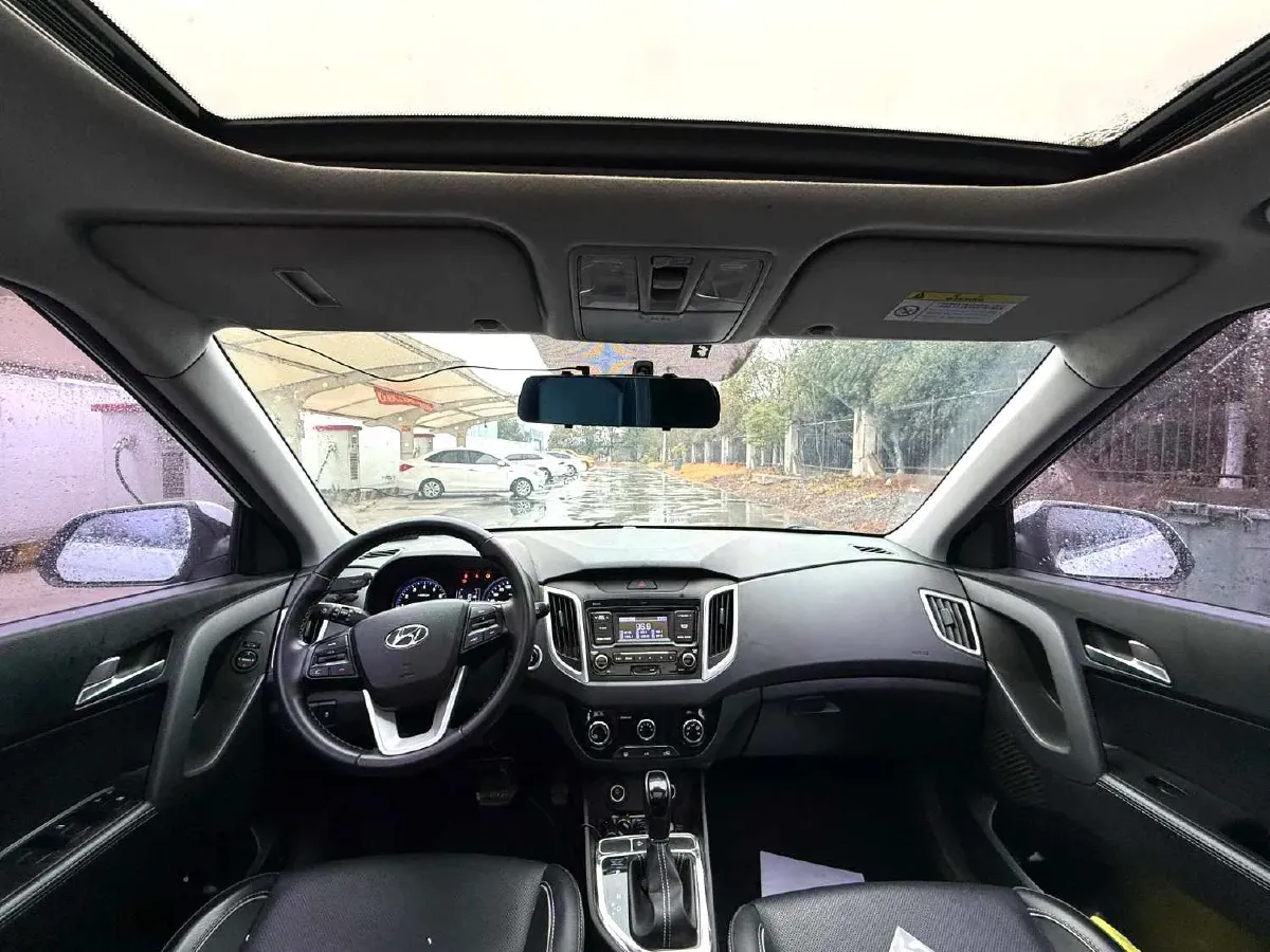 2017 Hyundai ix25 1.6L 125HP L4 6AT,autocango,china used car exporter,china ev exporter,chinese used car exporter,chinese used ev exporter