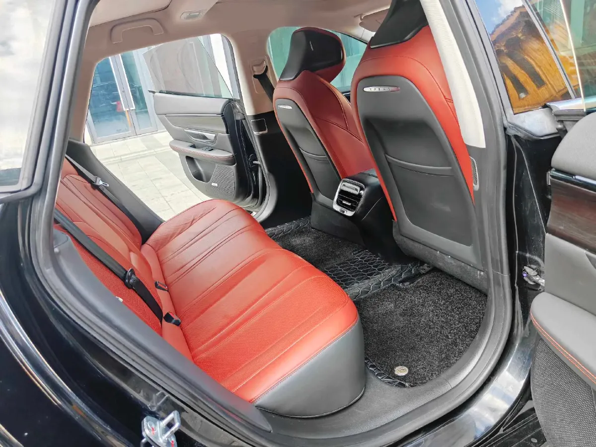 2020 DS 7 1.6T 215HP L4 8AT,autocango,china used car exporter,china ev exporter,chinese used car exporter,chinese used ev exporter