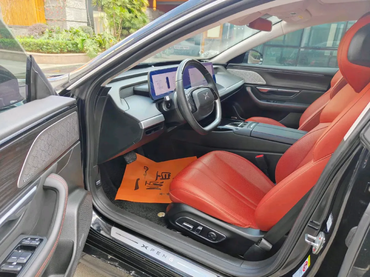 2020 DS 7 1.6T 215HP L4 8AT,autocango,china used car exporter,china ev exporter,chinese used car exporter,chinese used ev exporter