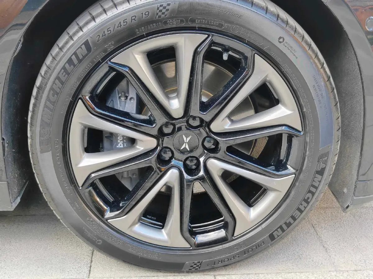 2020 DS 7 1.6T 215HP L4 8AT,autocango,china used car exporter,china ev exporter,chinese used car exporter,chinese used ev exporter